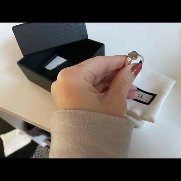 Gucci Heart Ring - Picture 2 of 4
